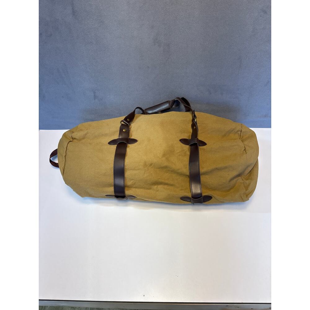 Lakeside Collection Canvas Duffel With Bear Scene 22x10x10 - Picture 4 of 5